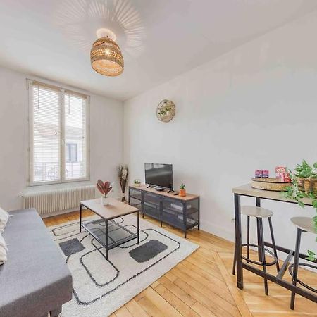 Appartement Cosy Au Calme, Proche De Paris Et Du Rer B Gentilly Exteriör bild